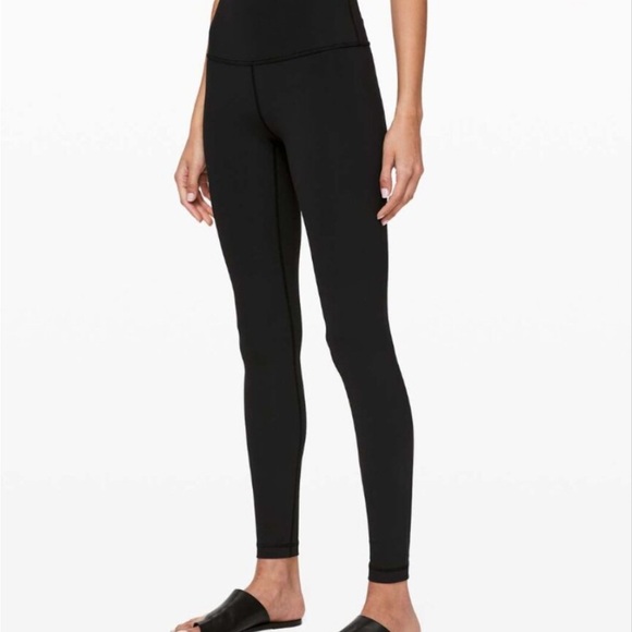 lululemon athletica Pants - lululemon athletica Black wunder under 28” leggings size 4